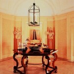 58. Hall cabrio table